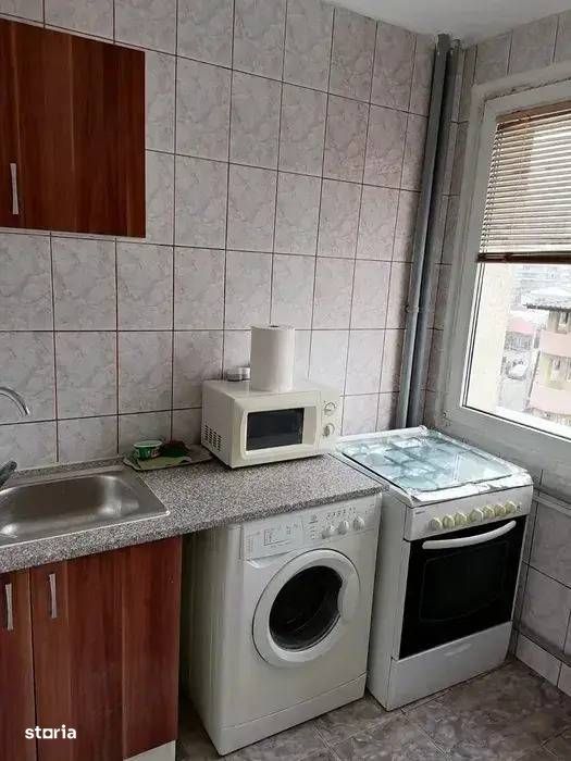 Garsoniera decomandata 5 minute metrou Dristor