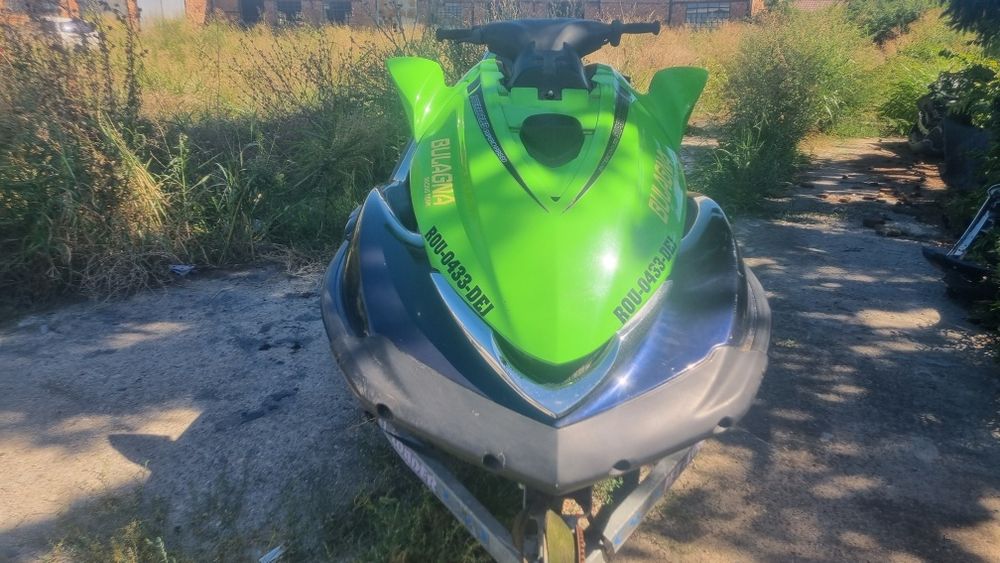 Skijet Kawasaki doar Coca si peridoc