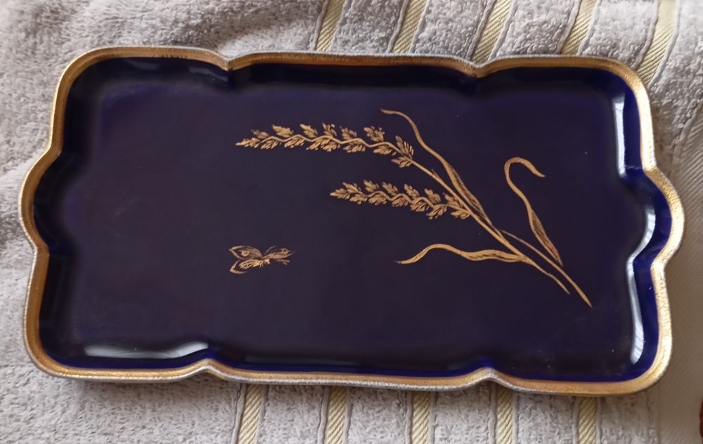 Decorațiuni deosebite , prețuri diferite.