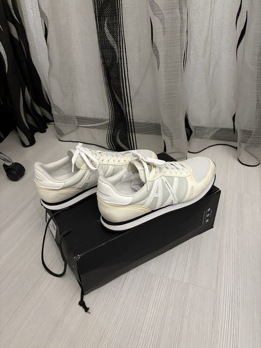 Armani Exchange обувки