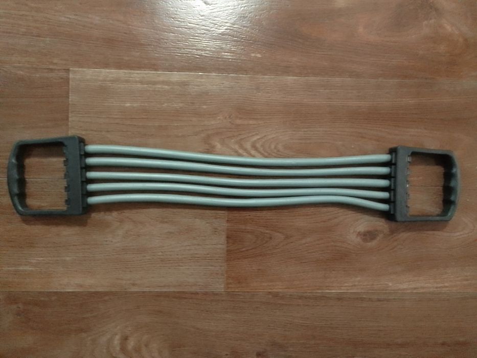 Эспандер б/у  отл