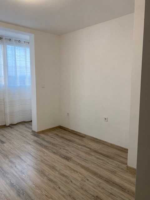 Дава се под наем Тристаен апартамент в София, Дианабад - 80 кв.м за 799 € - Снимка #7