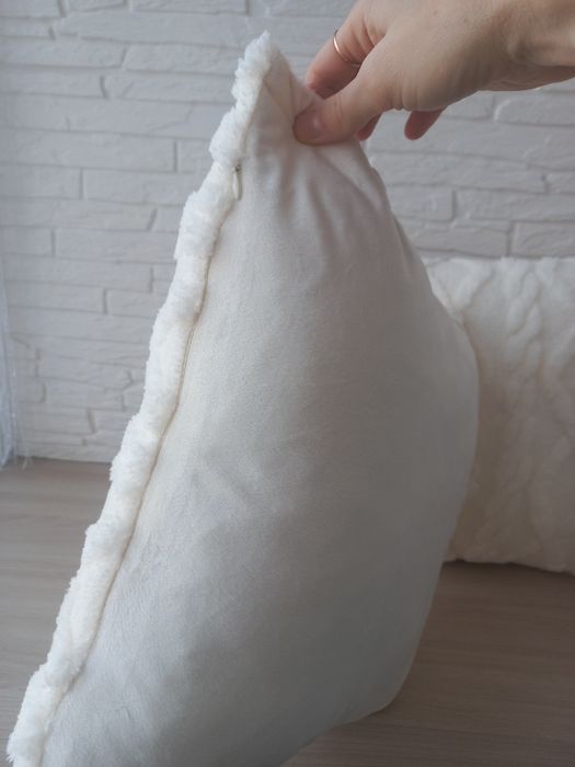 Подушки декоративные разные