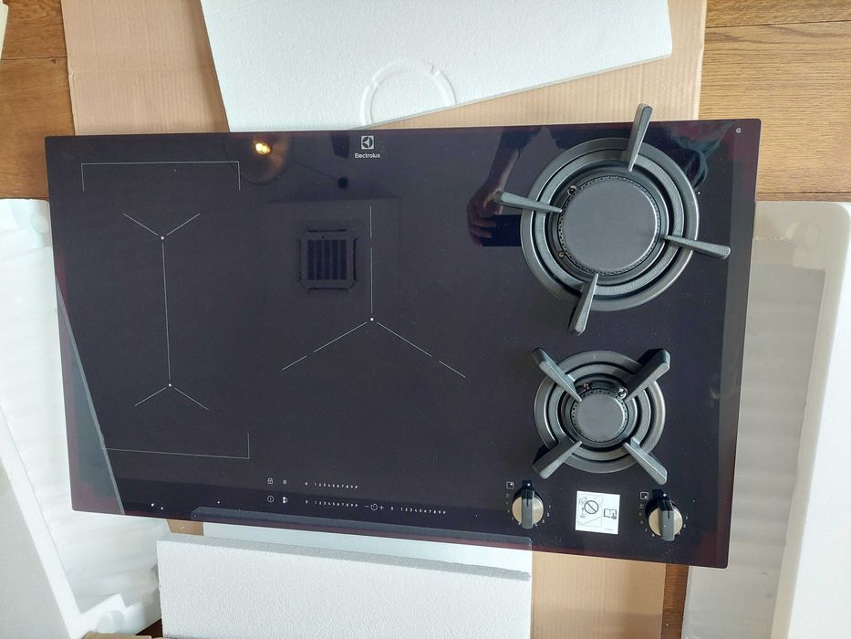 Plita incororabila mixta, inductie/gaz, NOUA, cu garantie pana in 2030