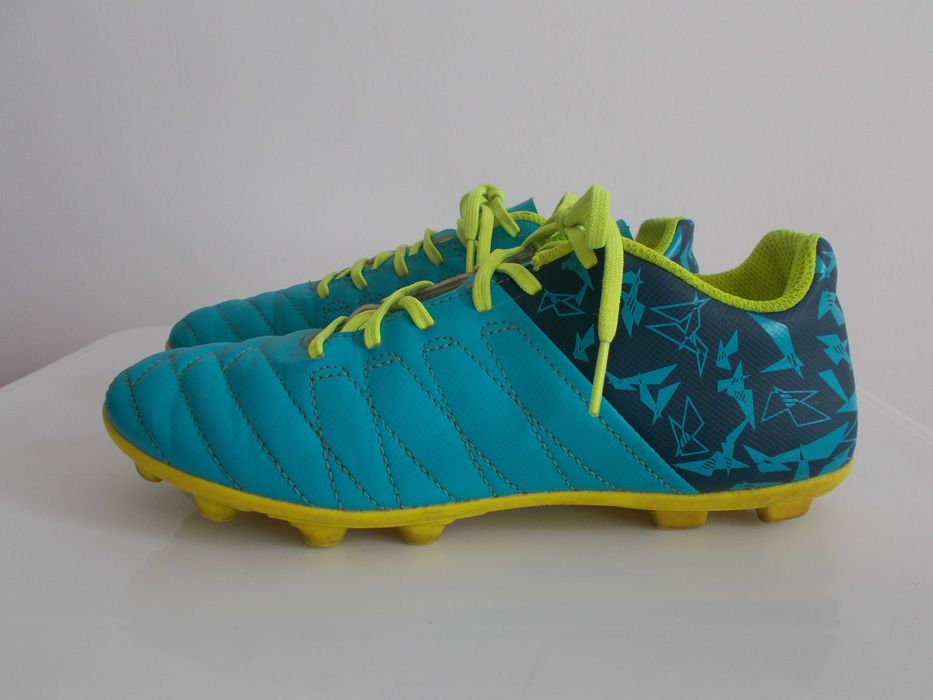 детски бутонки, номер 37-38, стелка 23,5 см.