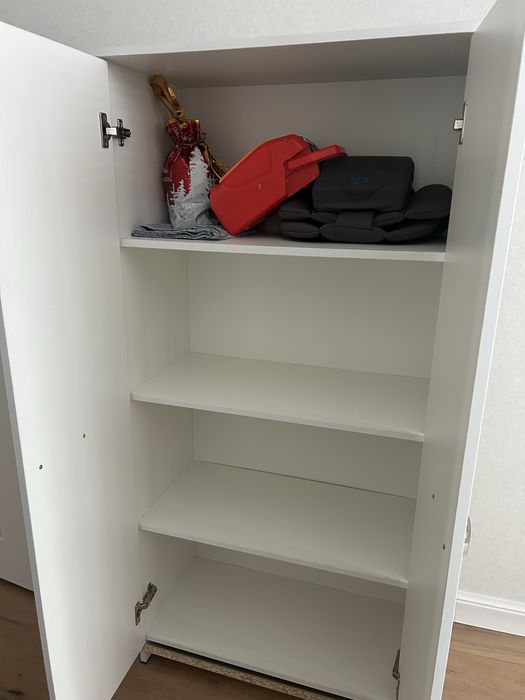 Продам небольшой шкаф