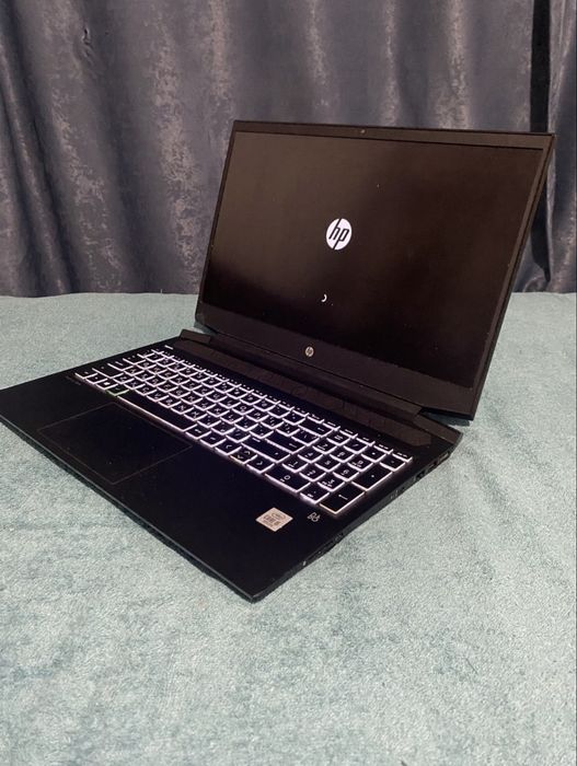 HP pavilion gaming 16