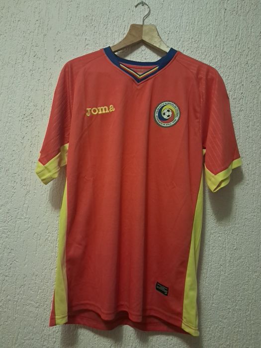 Футболни Тениски