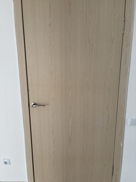 Продам двери в хорошем состояний