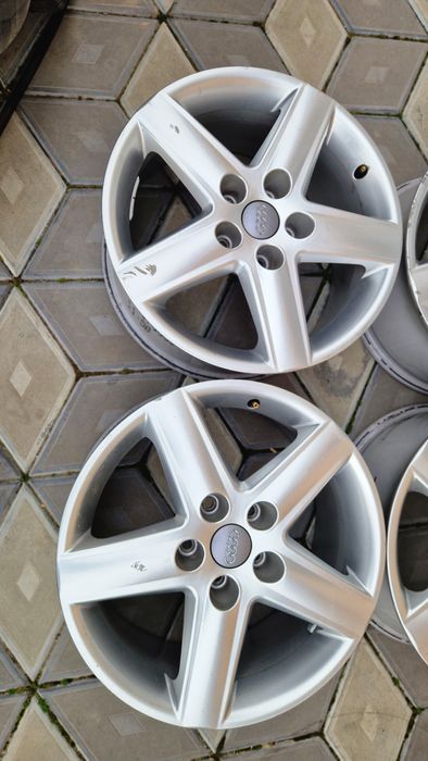 Jante aliaj R17 originale Audi