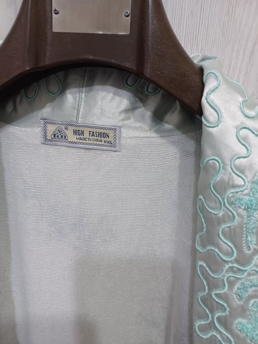 Продаётся женская халат новый