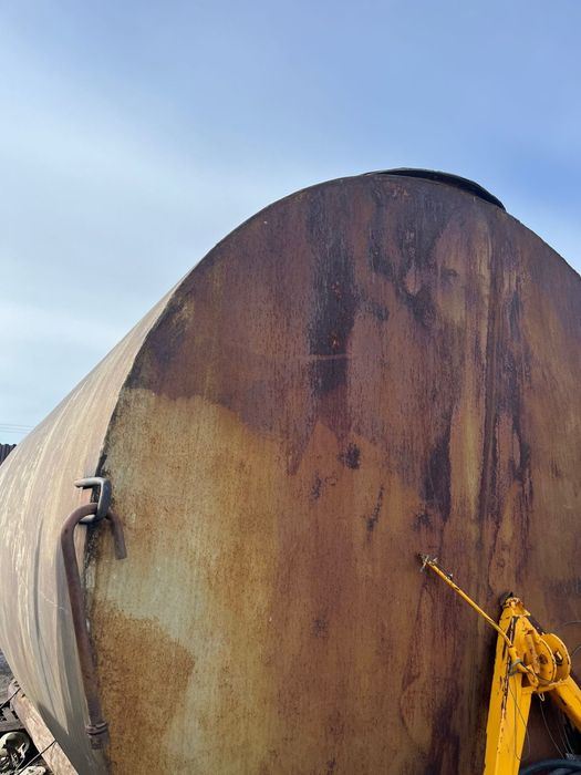 Продам бочку 8 кубов