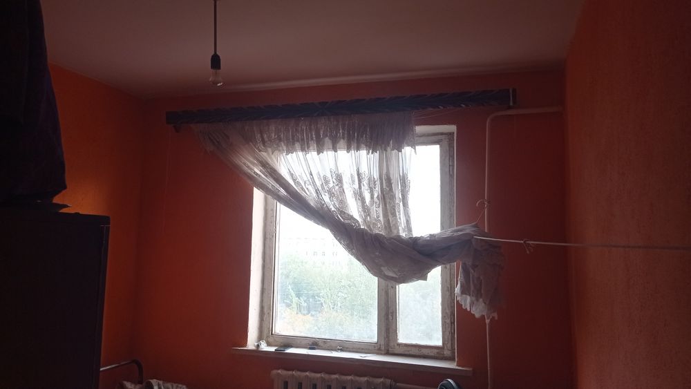 дом сатылады центрде