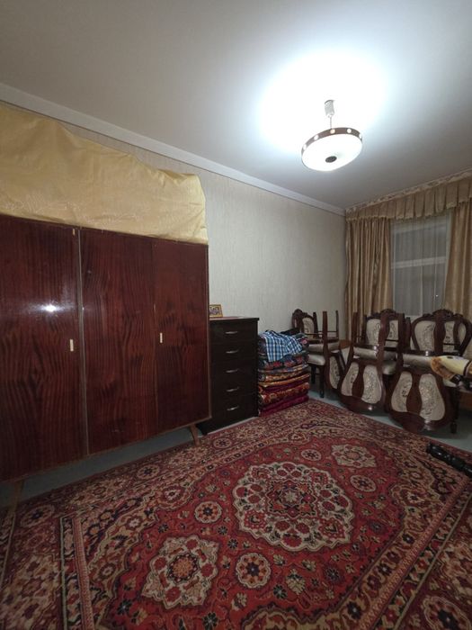 Срочно продается квартира Авиосозлар 4.3/3/9