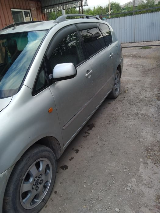 Тойота Авенс версио