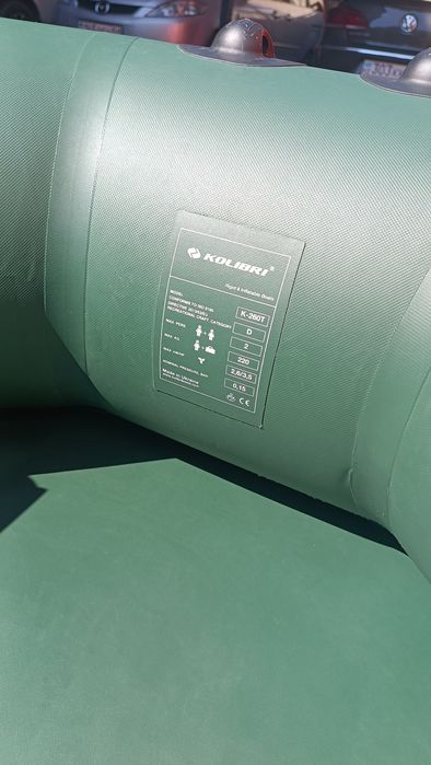 Продам лодку колибри 260Т