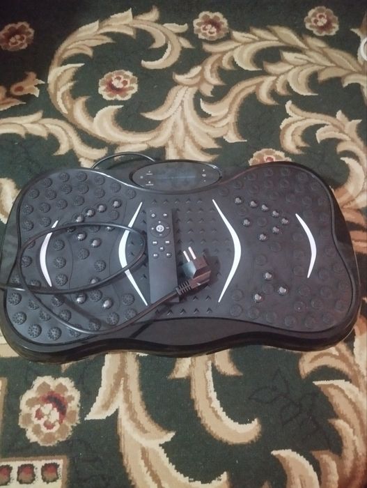 Виброплатформа сотилади.