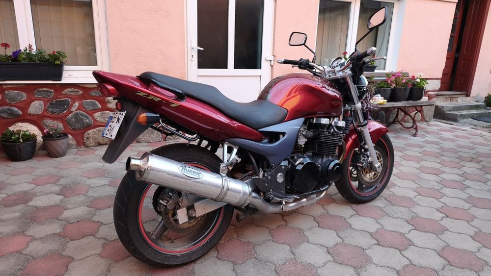 Vand Kavasaki ZR7 an 2000, 51000km, înmatriculată