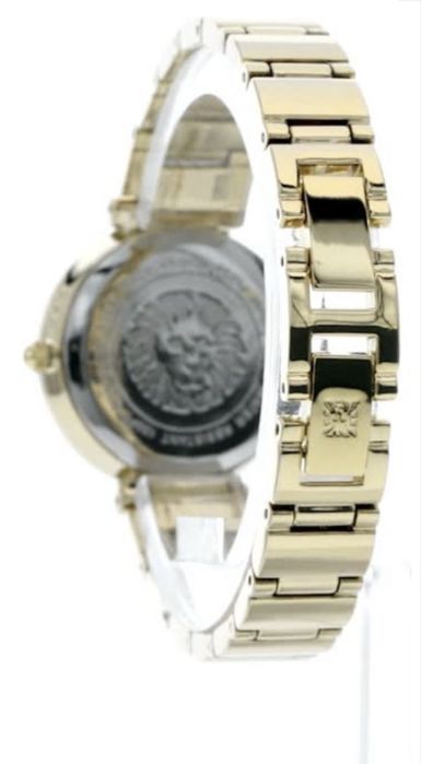 часы от бренда Anna Klein