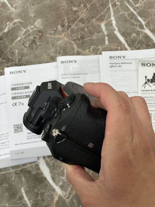 Продам Sony A7 III