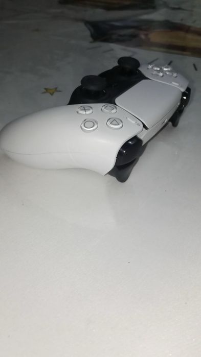 Джойстик ps5 оригинал всего неделя
