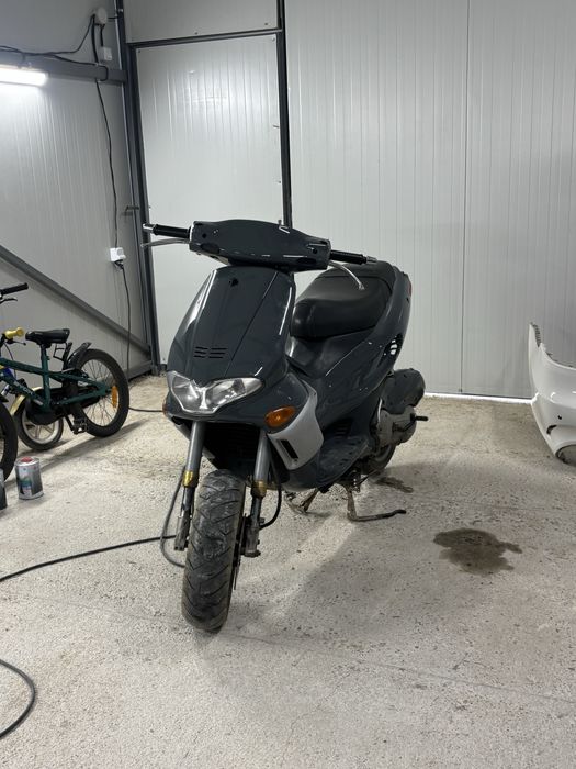 Gilera runner 125 2t Sp пребоядисан