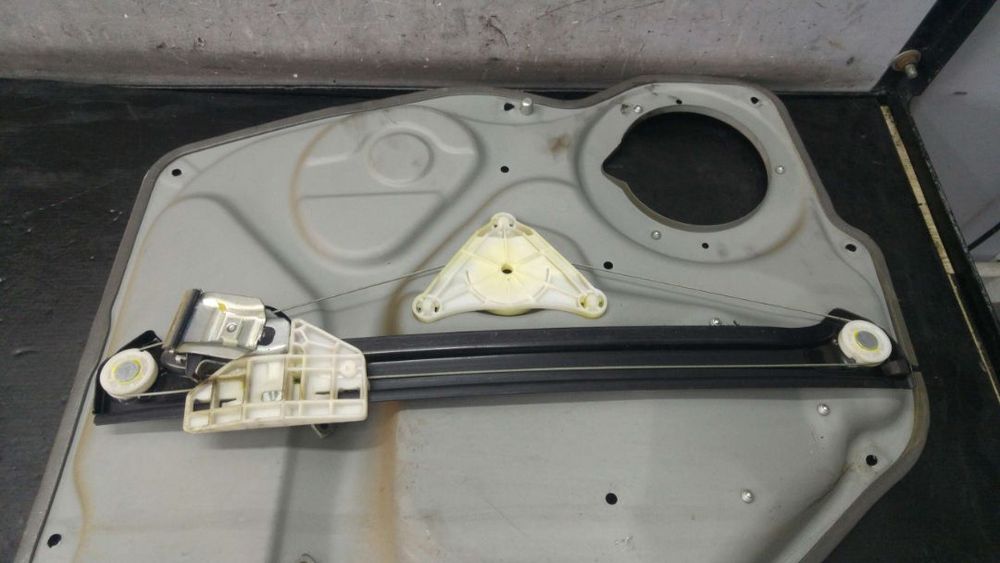 Macara geam electric dreapta spate mercedes b class w245 a1697301479 993585102