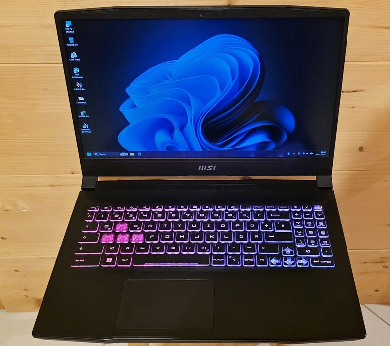 Laptop gaming MSI i7 12th 16 core 4.7GHz 16GB DDR5 RTX 4070 144 Hz