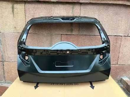 Двери Багажника Хюндай Туксон 2021- Hyundai Tucson 24-