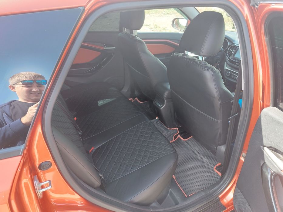 Продам lada vesta sw cross