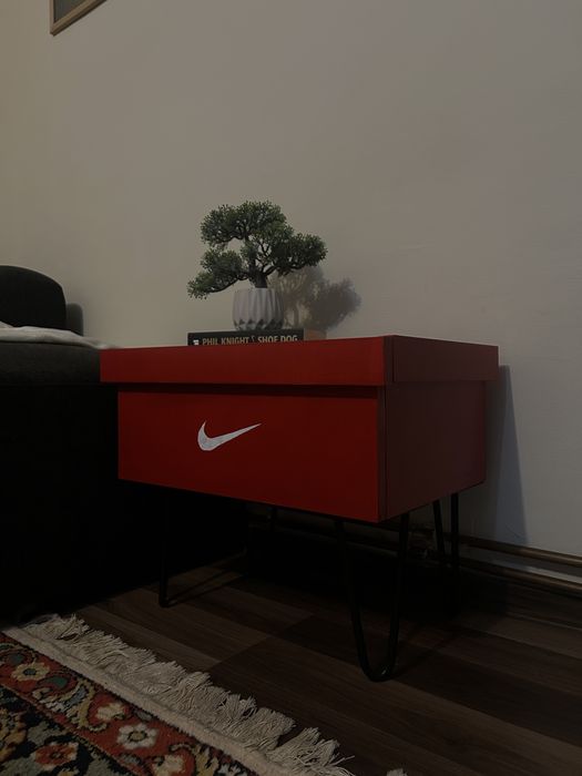 Noptiera Nike ShoeBox