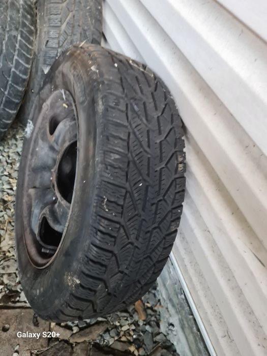 Гуми с джанти за астра Н 15цола