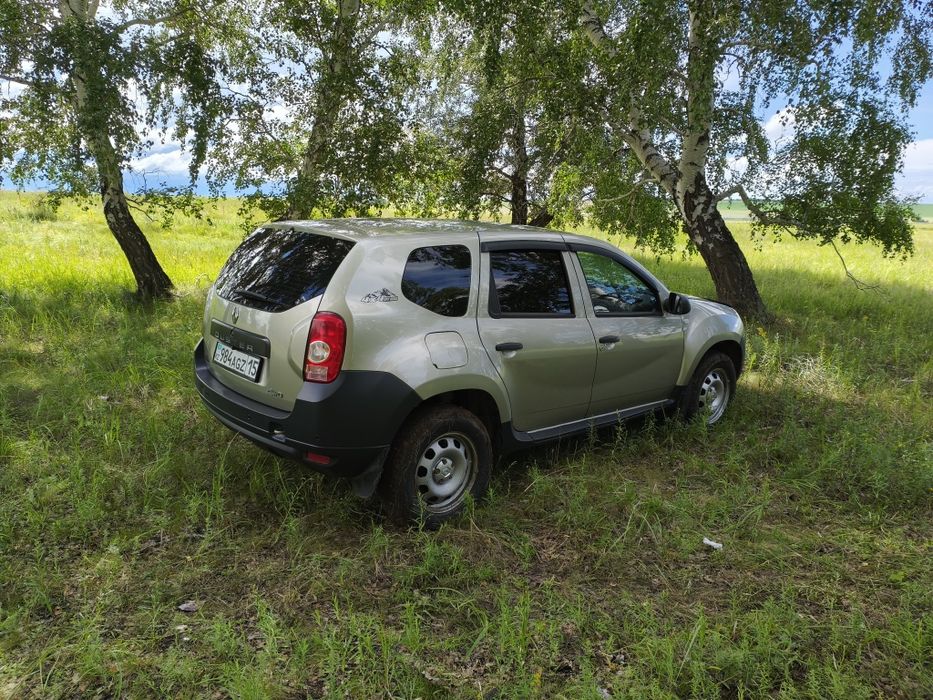 Продам рено дастер 2014г 4х4