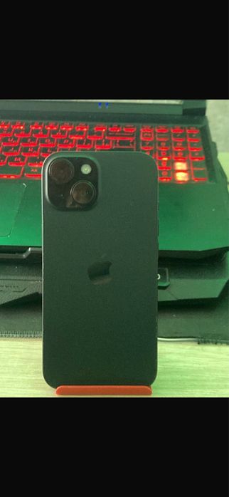 Айфон  15. 128гб