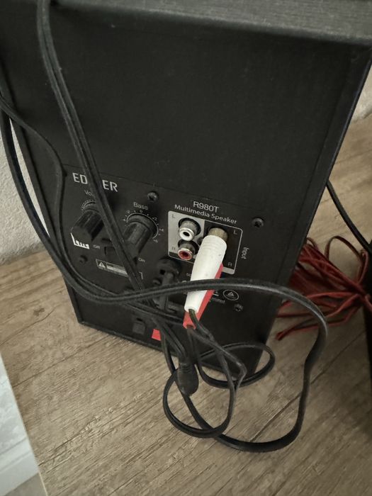 Колонки Edifier новые R980T