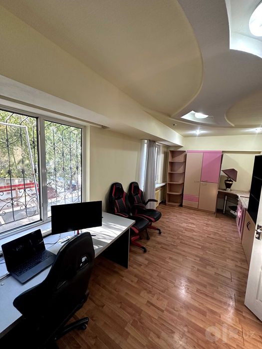 Собственник! Ц-1, 4/2/9, 115 м² ориентир: Bibigon