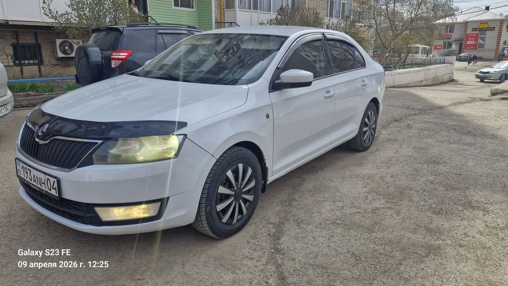 Продам Шкоду Рапид