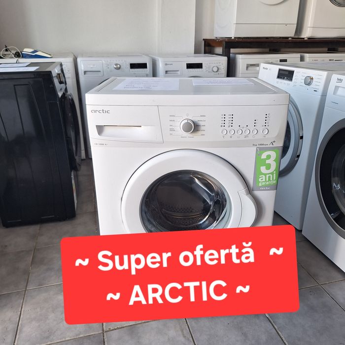 Arctic / preț 35o lei. Perfect functională.