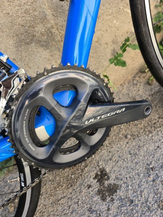 Карбонов Canyon Ultimate 7.3кг. S размер Шосеен ULTEGRA SHIMANO Group set DT Swiss 1600pPR Перфектен