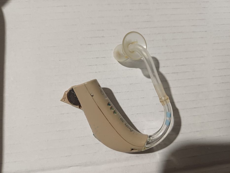 Слухов апарат Oticon