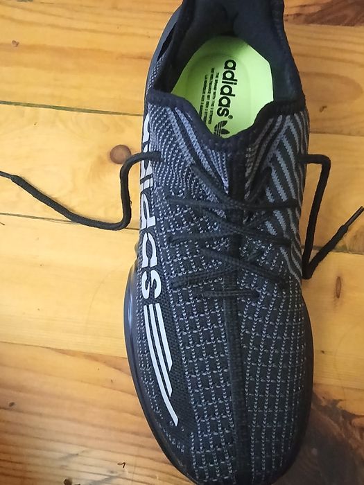 Маратонки ADIDAS