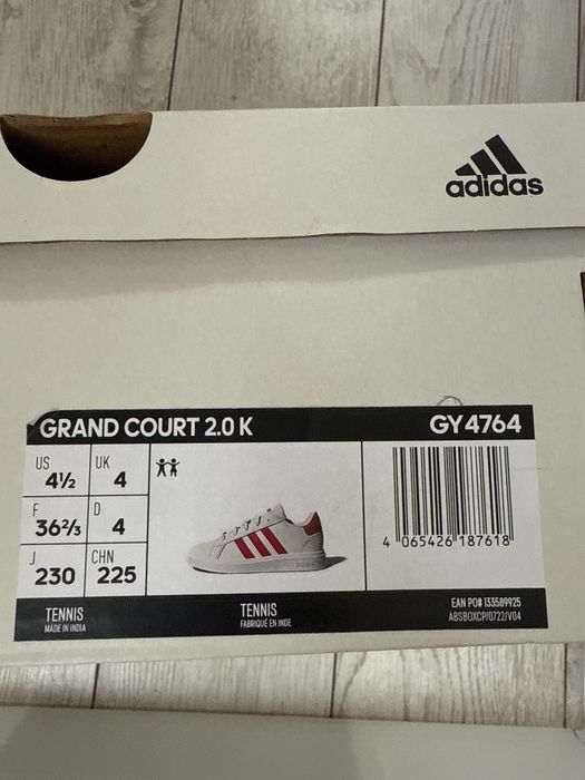 Кроссовки адидас 36 размер