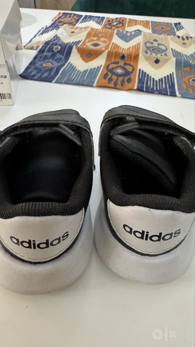Детские кроссовки adidas