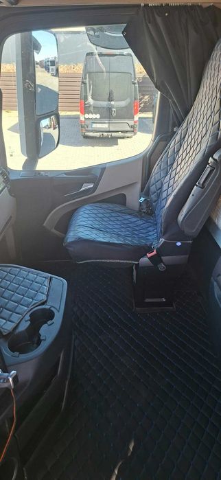Vand ansamblu Mercedes Actros mega 2015 +Krone mega 2016