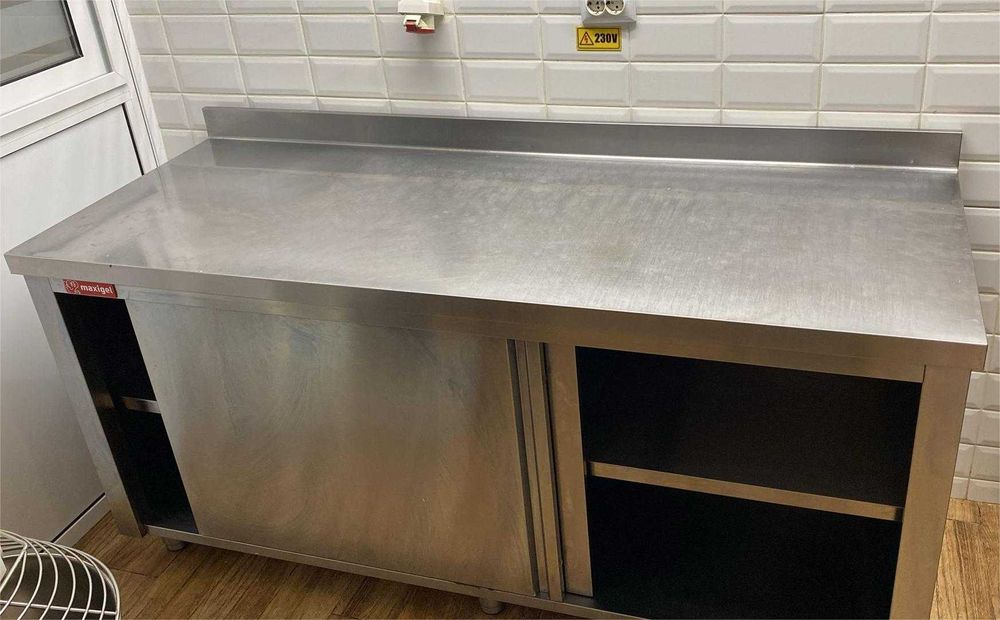 Cuptor profesional patiserie cu dospitor  , Vitrina cofetarie