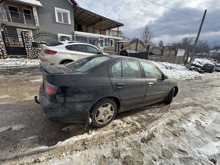 Продава се nissan primera
