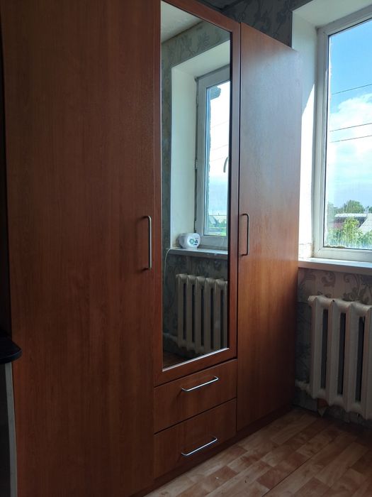 Продам Шкаф для одежды.