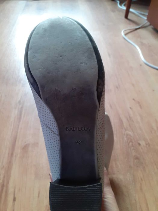 Ghetute dama marimea 40