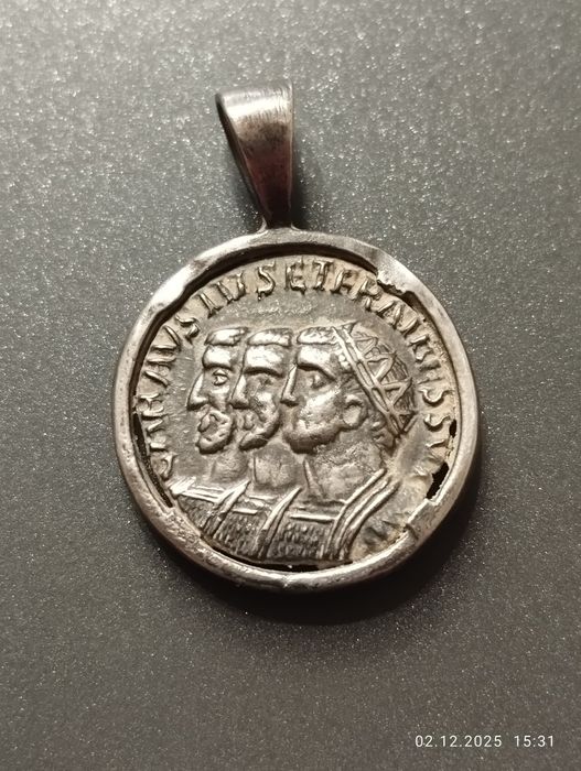 Антична висулка -репродукция