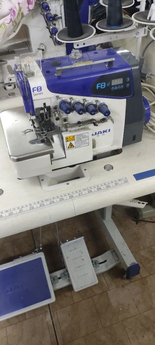 Распошивалка и оверлок.